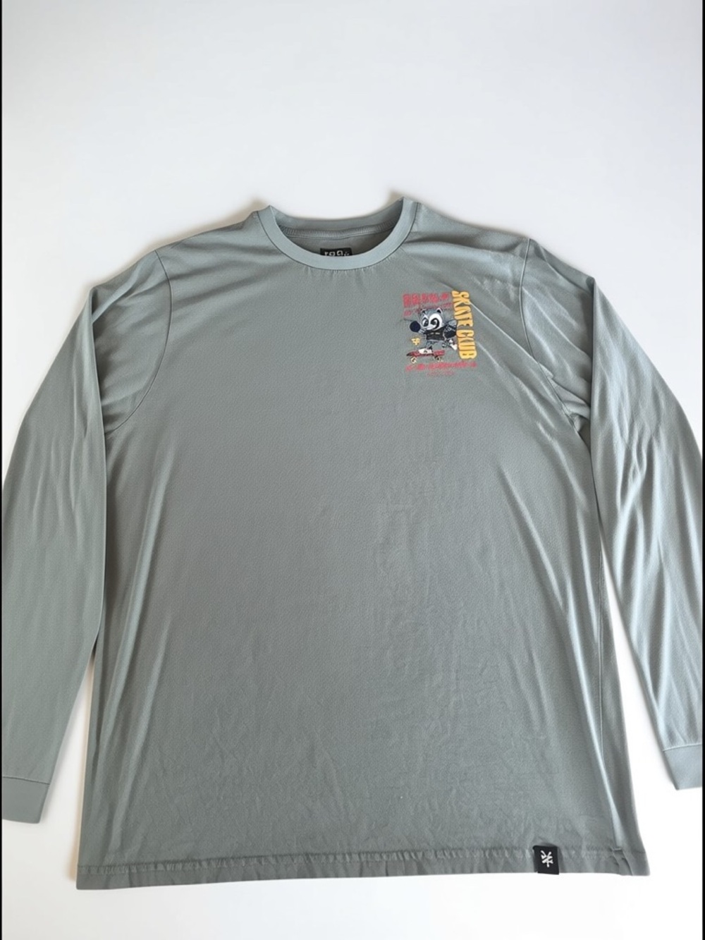 Zoo York Long Sleeve Shirt Large Skate Tee Gift for Streetwear Fan